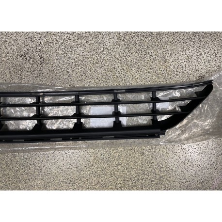 Volvo XC60 13-17 reste bamperī 31323774