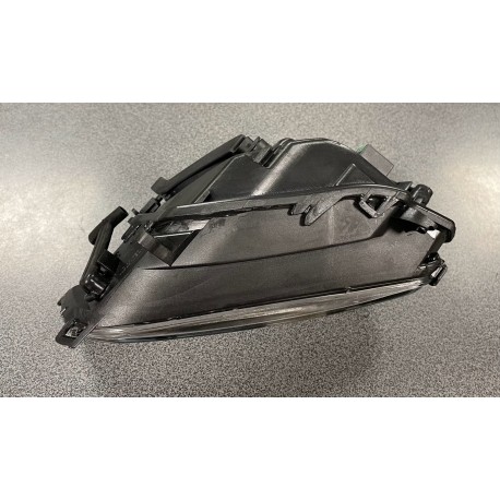 Audi A8 D3 miglas lukturis R, ZKW, H11 4E0941699B