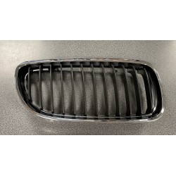 BMW 3 E90, E91 08-12 reste R melna, hroms 51137201970, 51137201968