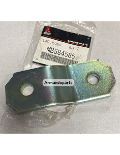 Mitsubishi L200 atsperlāgas stiprinājums MB584585
