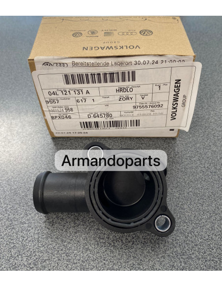 AUDI A3 Dzesēšanas sistēmas flancis 04L121131A