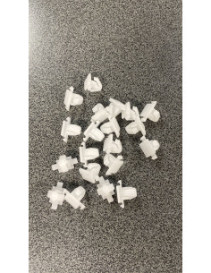 Hyundai, Kia klipsis moldinga 87715-3K000 20gab