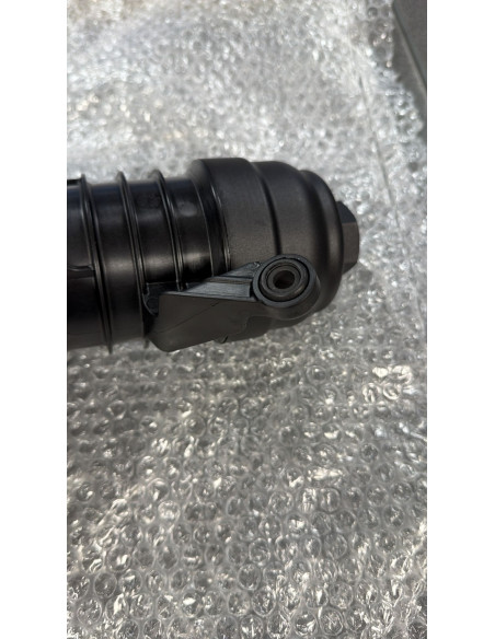 30757730 Volvo Eļļas filtrs ar korpusu VOLVO S40 II, S60 II 2.0D, 2.4D 04.10-05.18