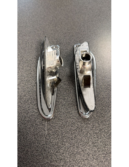 BMW 3 E46 01-05 pagrieziens uz spārna CRISTAL, SMOKE komplekts E