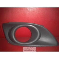 Toyota Avensis 06-08 priekšējā miglas luktura uzlika L